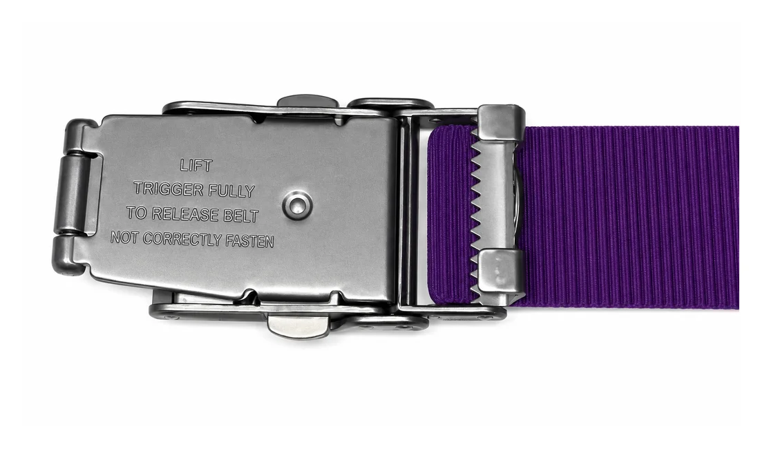 The band threaded a small way through the open clasp